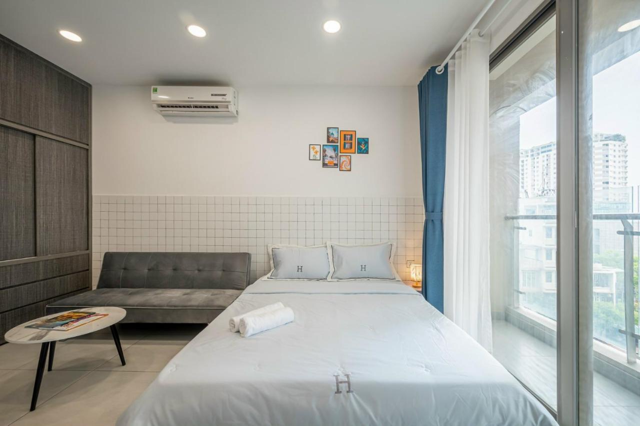 Masteri Millennium Balcony - District 4 * TP. Hồ Chí Minh
